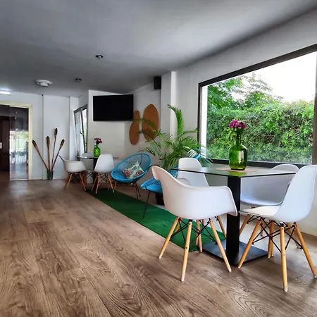 호텔 Flacalco & 4*