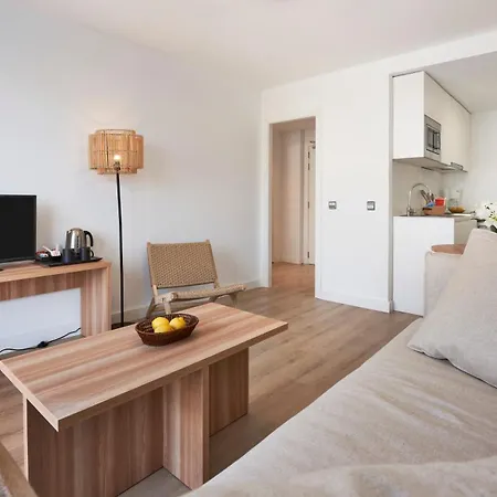 호텔 Flacalco & 4*