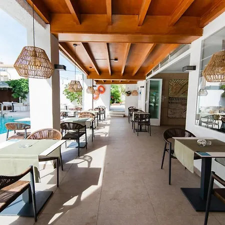 Flacalco Hotel&apartments 4*