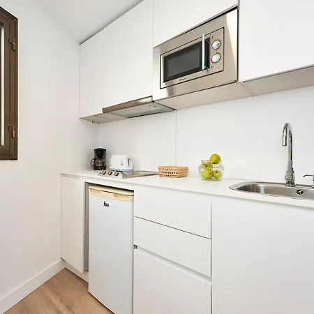 Flacalco & 칼라 라트자다