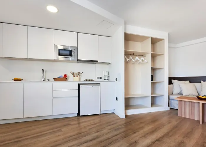 Flacalco & Szálloda Cala Ratjada