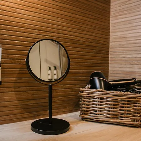 Flacalco & Hotell 4*