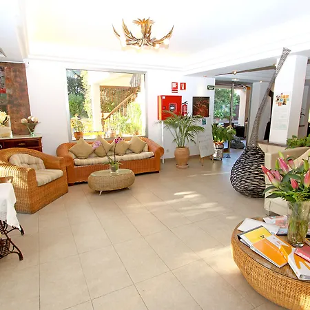 Flacalco & Hotell 4*