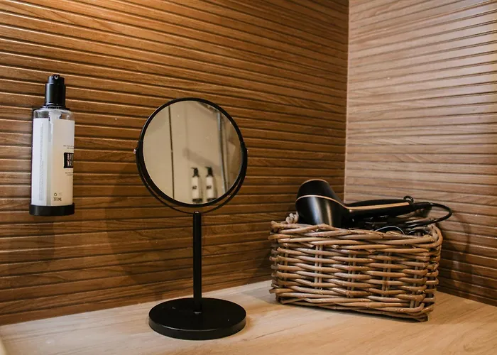 Flacalco & Ξενοδοχείο 4*